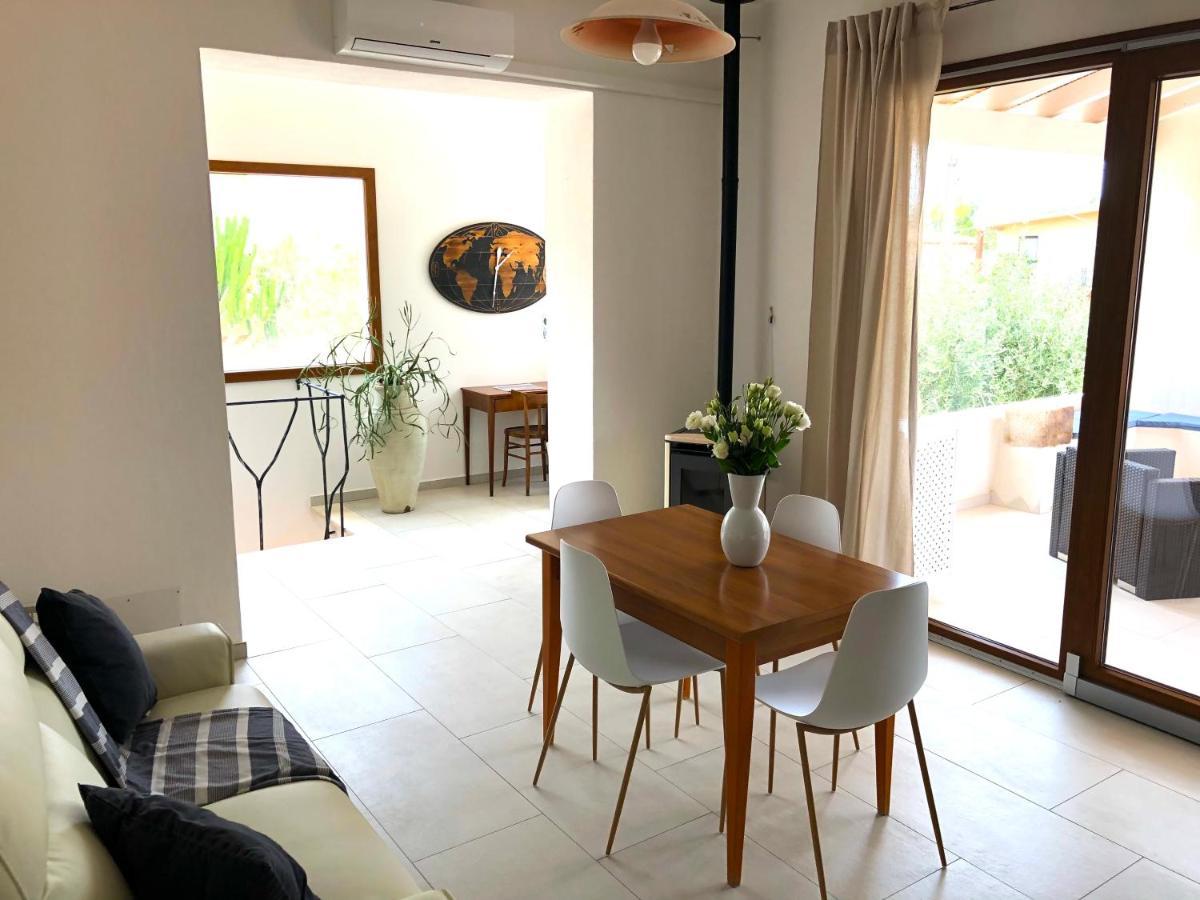 Apartmán Scirocco A Pochi Passi Dal Mare Santa Maria Navarrese Exteriér fotografie